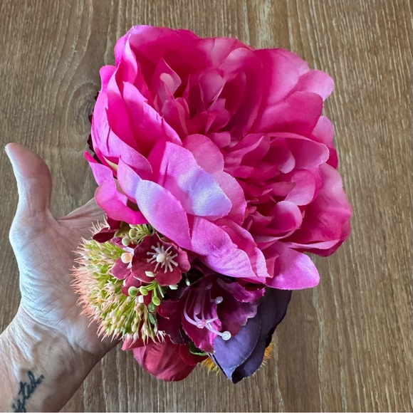 Big & bold handmade silk flower crown / headband - Picture 3 of 8